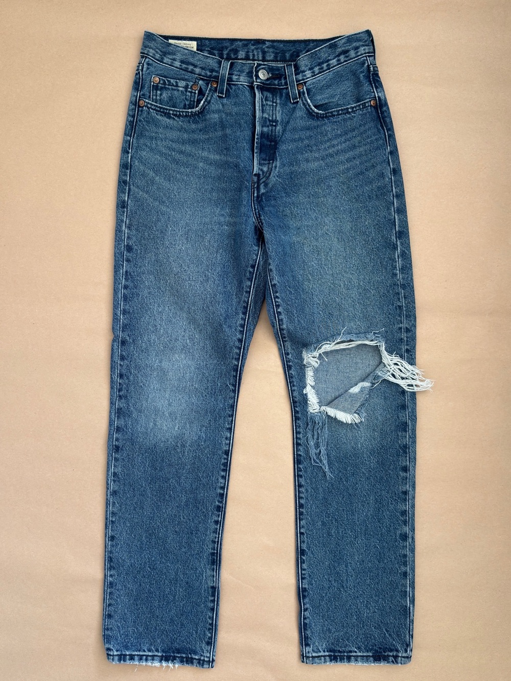 Levi’s Premium 501 Original Jeans Size 28 Medium Wash Distressed Denim